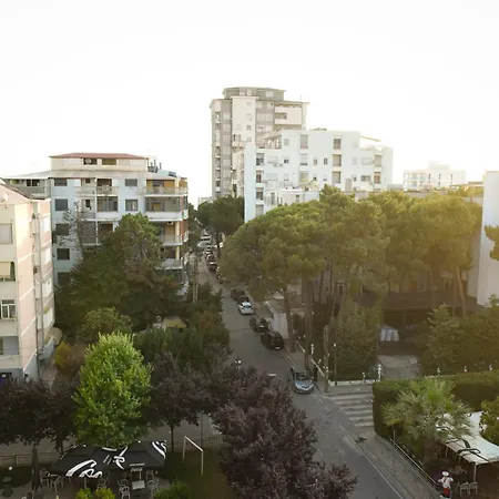 Riviera Durrës