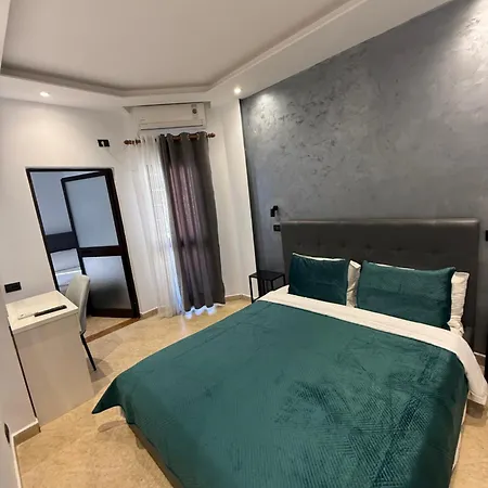 Riviera Hotel Durrës