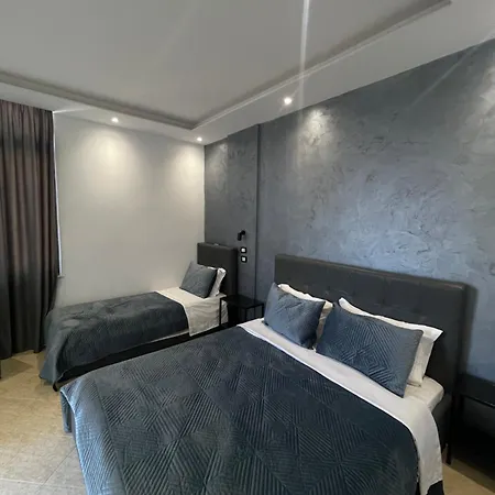 Riviera Hotel
